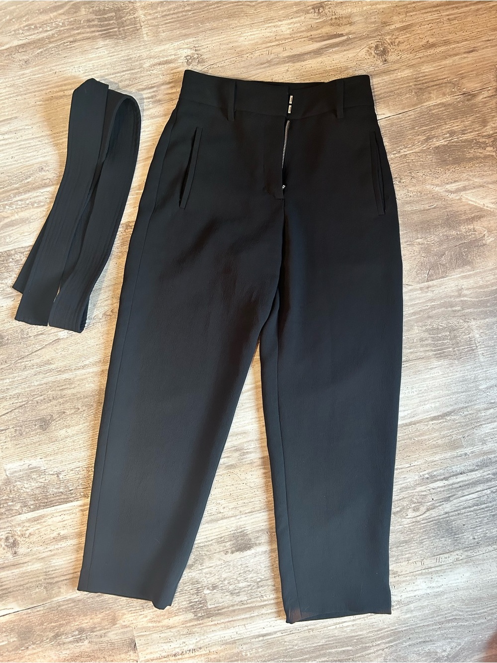 Wilfred Black High-Rise Cropped Tapered Pants